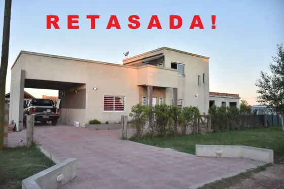 Casaquinta Domselaar B° Cerrado