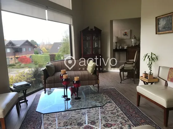 Espectacular Casa Estilo Contemporáneo