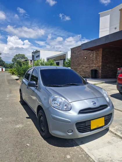 Nissan March 1.6 Active