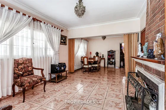Casa En Venta De 1.000 M2 En San Miguel