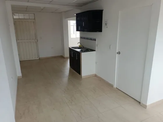 Casa Esquinera Con Apartamentos En Venta Barrio La Italia Palmira