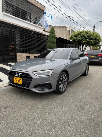 Audi A4 2.0 40 Tfsi First Edition Stronic Mhev