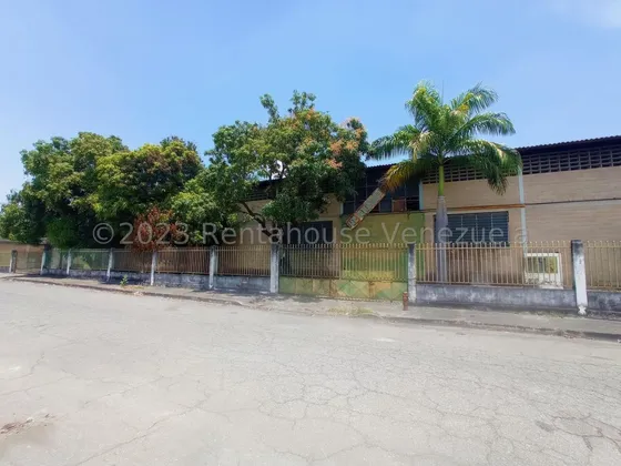 Galpón En Venta Ubicado En San Jacinto Maracay, Fvina 25-16092