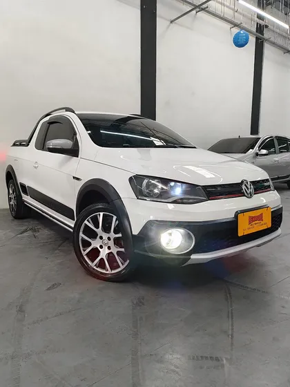 Volkswagen Saveiro 1.6 Cross Cab. Estendida Total Flex 2p