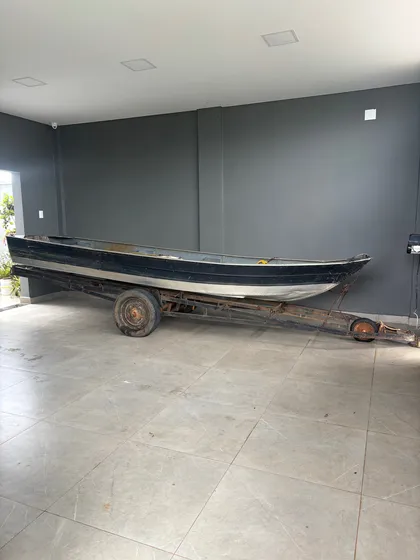 Barco, Motor E Carretinha