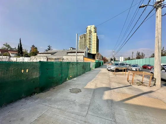 Sitio En Arriendo O Venta En La Reina