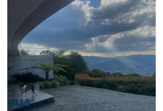 Vive Rodeado De Naturaleza En El Poblado.(mls#245785)