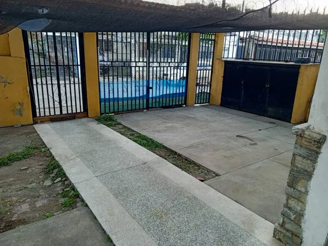 Alquiler  De  Casa Para Deposito  En Los Rosales Caracas Hr