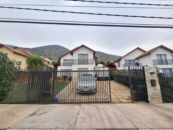 Ccpropiedades Vende En Lomas De Lo Aguirre (70924)