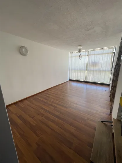 Departamento En Venta De 3 Dormitorios En Estación Central