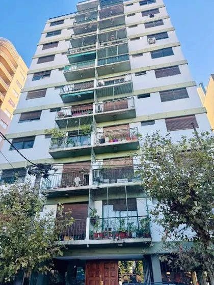 Departamento En Venta Ramos Mejía, 3 Ambientes Con Balcón