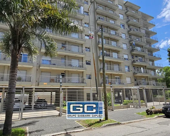 Departamento En Venta  Moron Opcional Cocherra Y Baulera