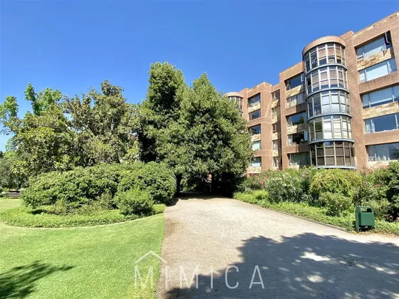 Departamento En Venta De 3 Dorm. Mampato, Conectividad