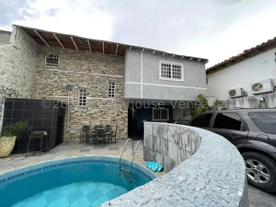En Venta Casa Ubicada En San Juaquin De Turmero #25-6319 Rm