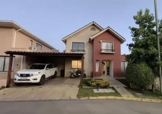 Se Vende Casa En Condominio - Ciudad Satélite De Maipú