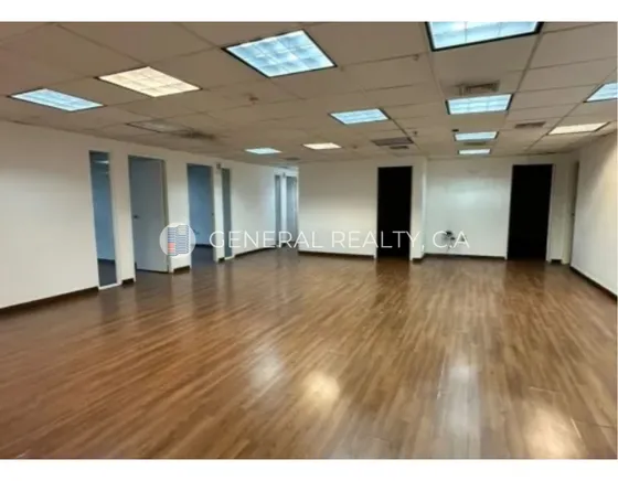 Oficina En Venta 667 M2 El Bosque