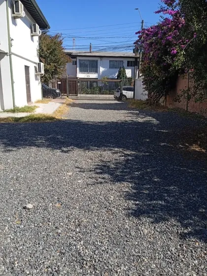 Casa Arriendo , Empresa