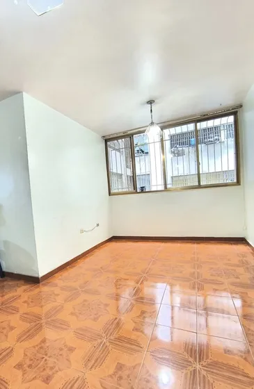Apartamento En Venta Centro De Caracas 54m2 2hab/1b G2h