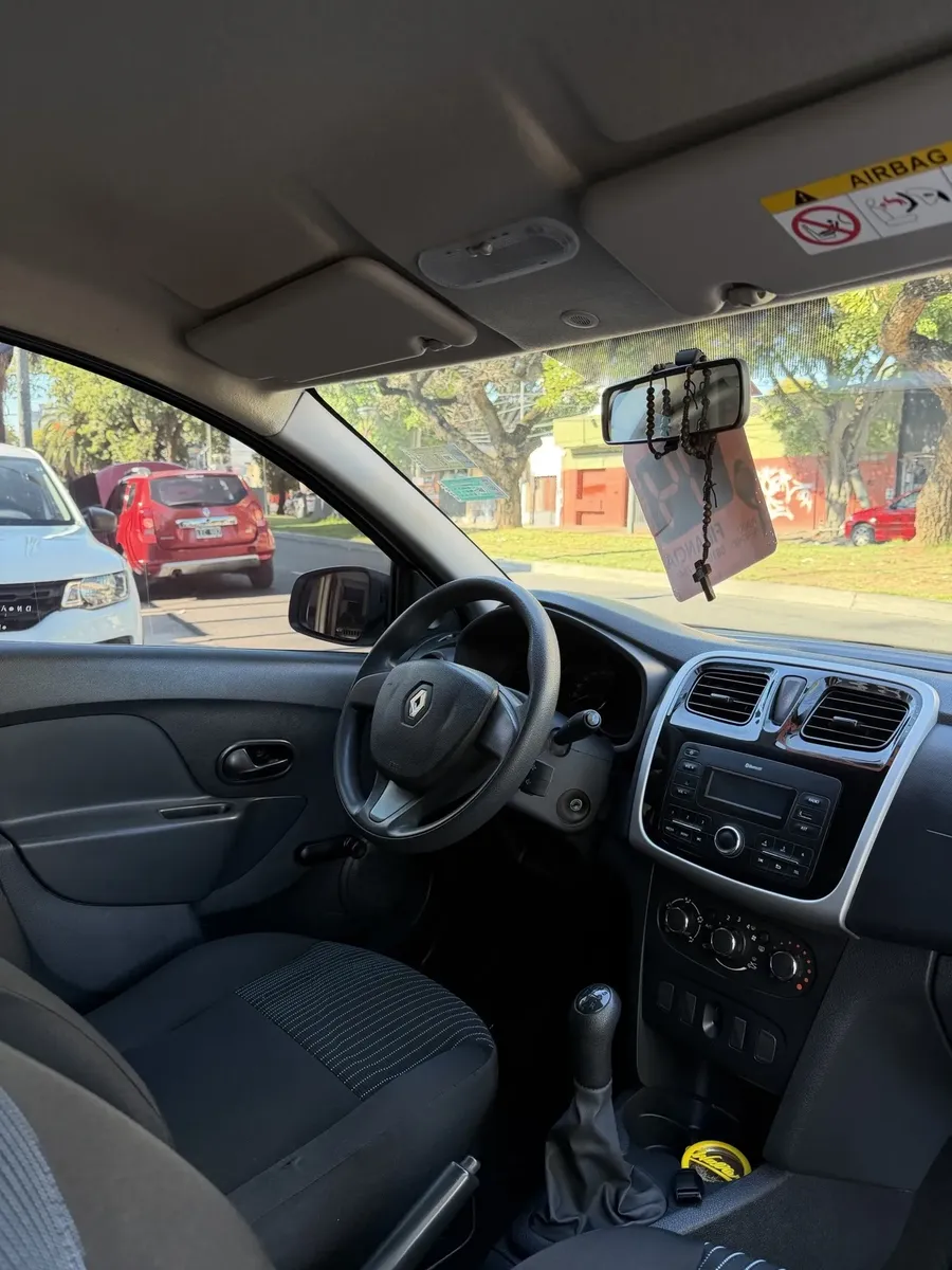 Renault Logan 1.6 Authentique 85cv5215520952424960015