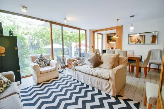 Dúplex Con Excelente Ubicación-patio Privado