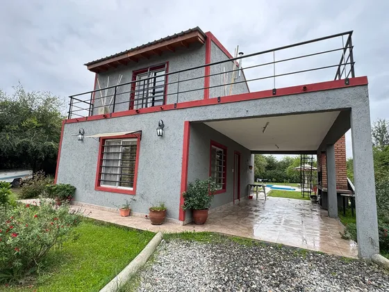 Oportunidad En Carpintería, San Luis. Casa De Dos Dormitorios En Excelente Ubicación