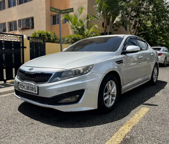 Kia K5 Coreano