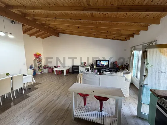 Venta Casa 3 Ambientes Ezeiza Patio Cochera Parque Apto Credito