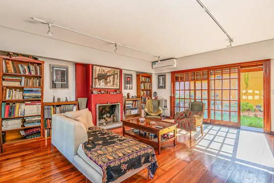 Triplex - Venta - 6 Amb - Suite - Patio - Cocheras - Coghlan