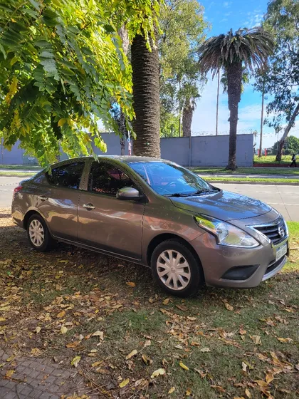 Nissan Versa 1.6 Sense