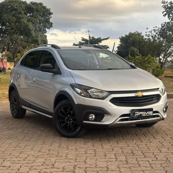 Chevrolet Onix 1.4at Act