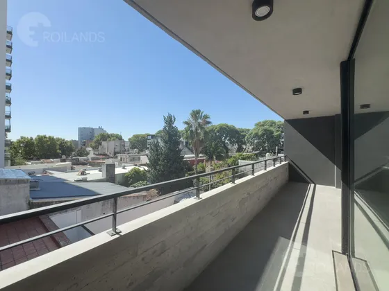 Venta Departamento 3 Ambientes Balcón Aterrazado Y Cochera