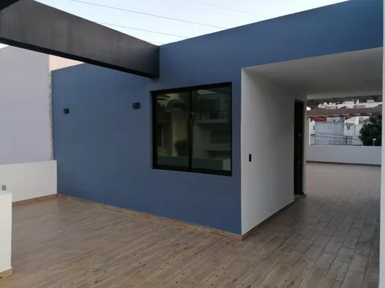 Casa En Venta En Ejidal Ocolusen, Morelia, Michoacán De Ocampo C.p. 58295