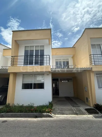 Casa En Venta  Amoblada Conjunto Cerrado Cumaral