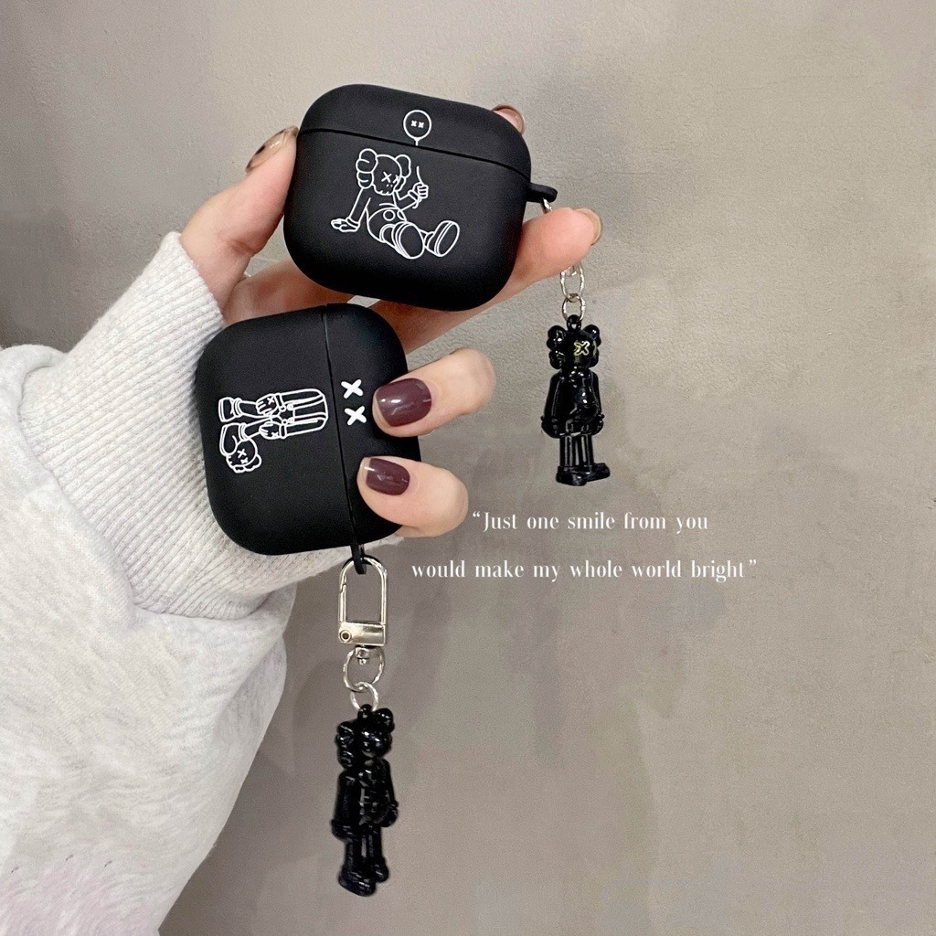 Funda para Airpods Pro 1 generacion de Kaws + Llavero - Glow Fashion