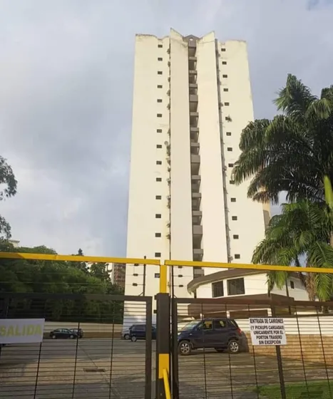 Apartamento En Venta En Residencias Orinoco Suite, Valles De Camoruco