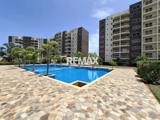 Re/max 2 Mil Alquila, Apartamento En Conjunto Residencial Carenero, Nueva Esparta, Isla De Margarita