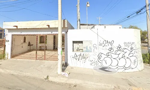 Casa En C. Ciprés 160, Colinas De San Juan(colinas De La Morena), Cdad. Benito Juárez/ Recuperación Bancaria- Laab2