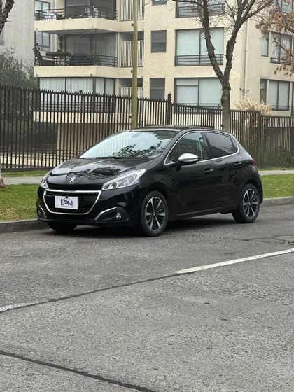 Peugeot 208 Active 1.6 Bluehdi 100hp