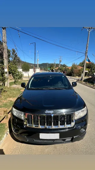 Jeep Grand Cherokee Laredo 4x2 3.6l