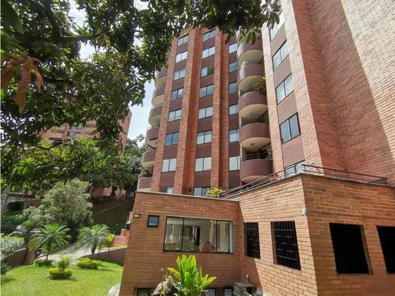 Apartamento Remodelado En El Poblado Al Lado Del Club Country[ldc