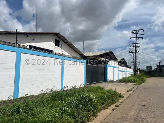 Empresa Para Fabricar Cocinas Con 4 Galpones. Cap. 1000 Ncocinas Por Dia.en  Venta Zona Industial  Valencia Carabobo Leida Falcon Lf24-28924
