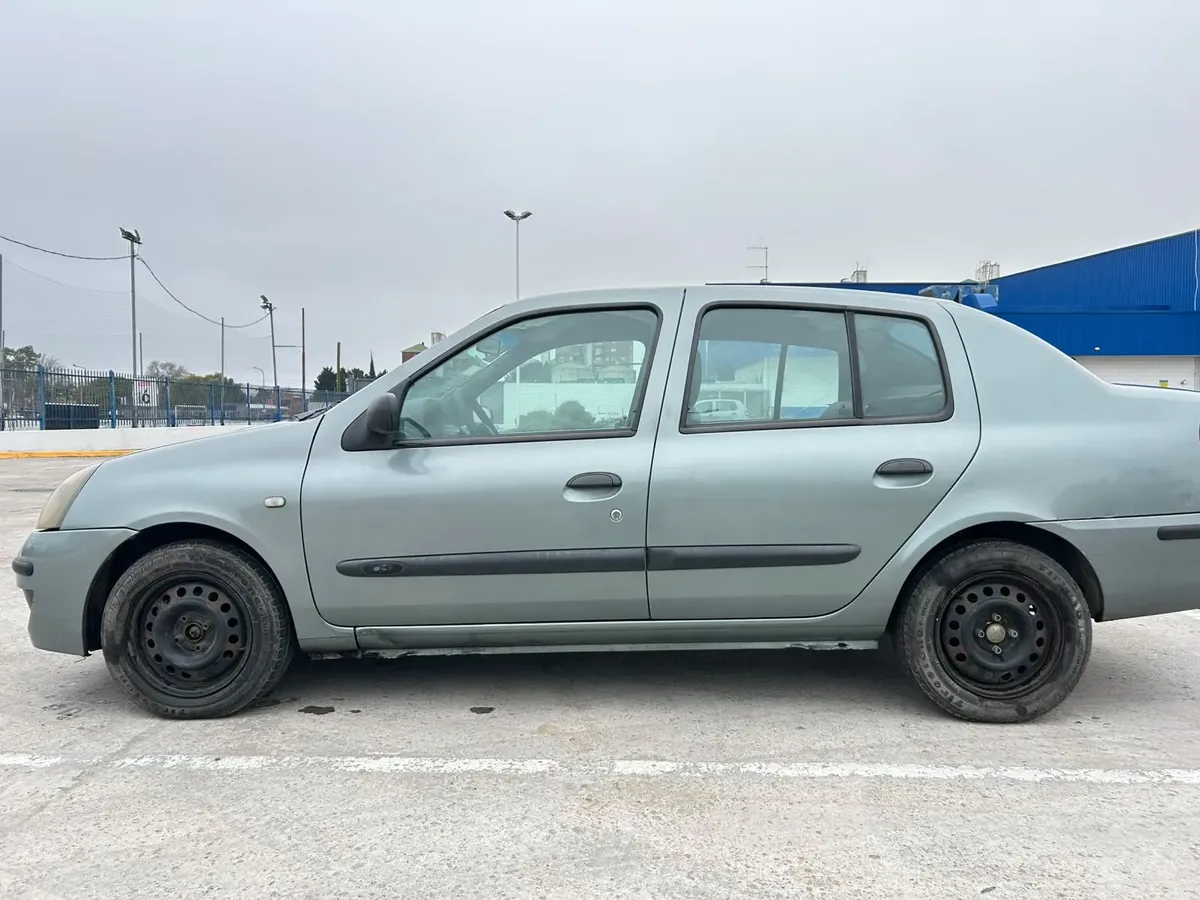 Renault Clio 1.5 Authent.533399461922744323