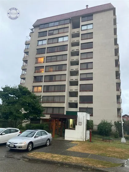 Venta De Amplio Departamento En Sector Privilegiado Valdivia