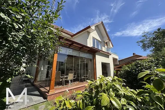 Preciosa Casa En Venta, Sector Jardín Del Mar