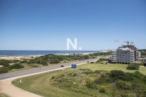 Penthouse Duplex En Venta De 4 Dormitorios En Playa Brava , Punta Del Este 