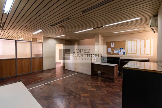 Oficina Venta 4 Ambientes Monserrat Apto Crédito