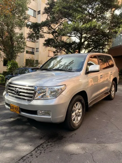 Toyota Land Cruiser 4.5 Imperial Lc200 Gasolina