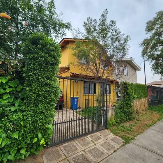 Excelentes Casas Vta,6d,3b,piscina,barrio Residencial