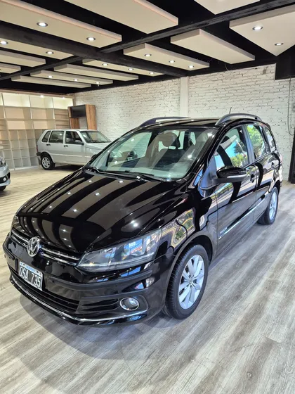Volkswagen Suran 1.6 Highline Msi 110cv