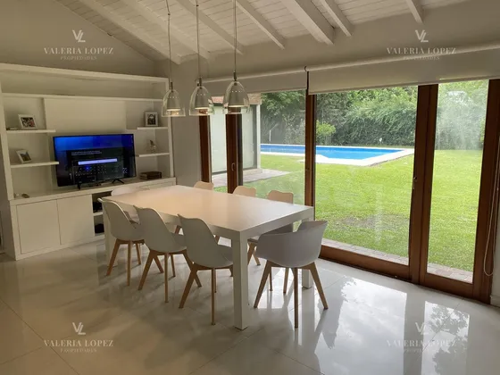 Casa  En Alquiler En Highland Park Cc, Pilar, G.b.a. Zona Norte